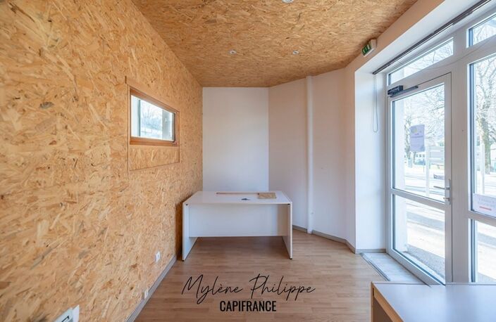 À VENDRE – Local commercial 111 m² – Saint-Bonnet-en-Champsaur (05500) — photo 5