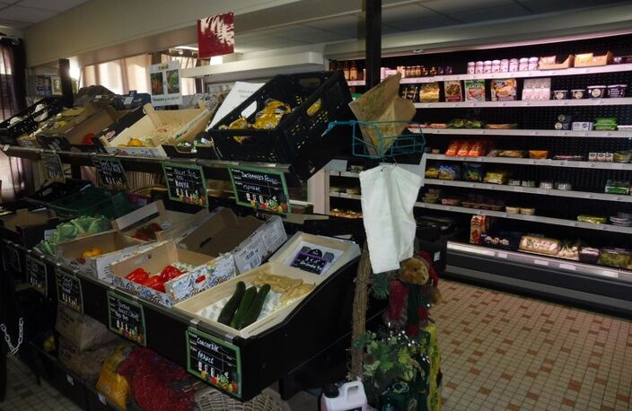 Fonds de commerce Épicerie en plein cœur de la Sologne — photo 2
