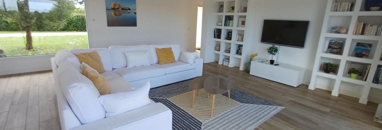 Maison 4 Pièces 195 m² à louer à Arbonne (64210)