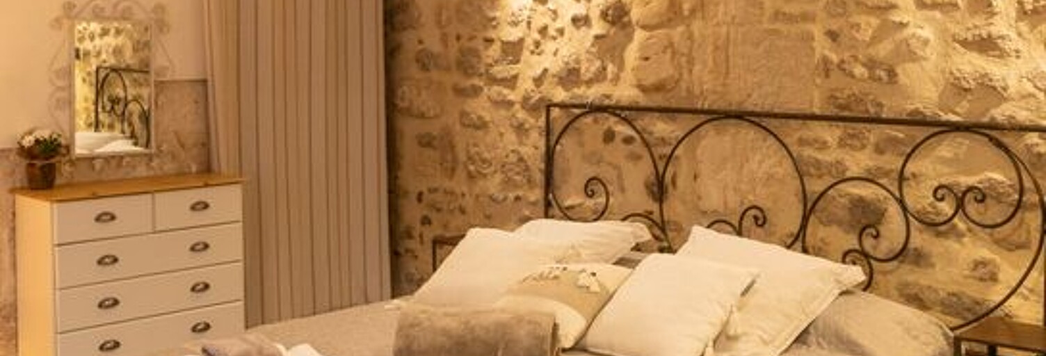 Appartement 1 Pièce 30 m² à louer à Eyragues (13630)