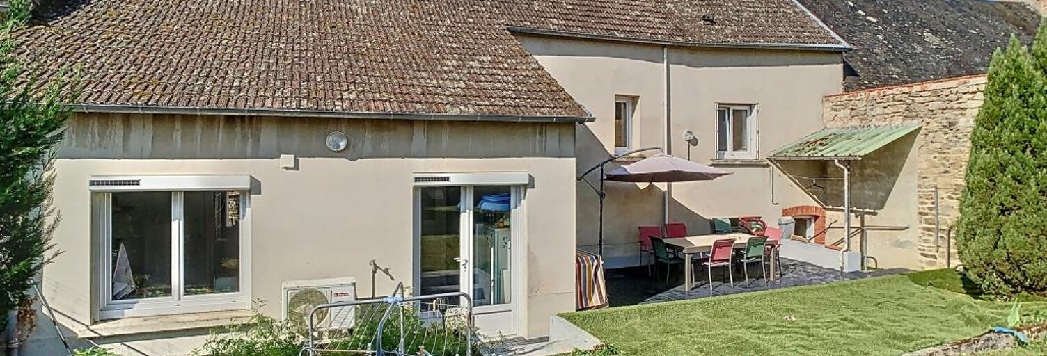 Maison 7 Pièces 207 m² à vendre à Marcillat-en-Combraille (03420)