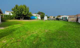 Terrain  605 m² à vendre à Le Bois-Plage-en-Ré (17580)