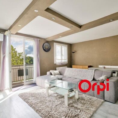 Appartement 4 pièces 170000 €