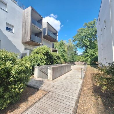 Appartement 3 pièces 240000 €