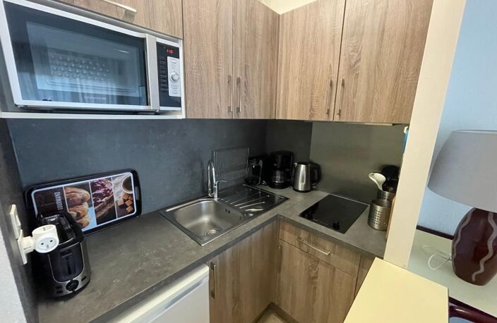 À vendre – Studio meublé au cœur du domaine thermal de Borda à Dax — photo 4