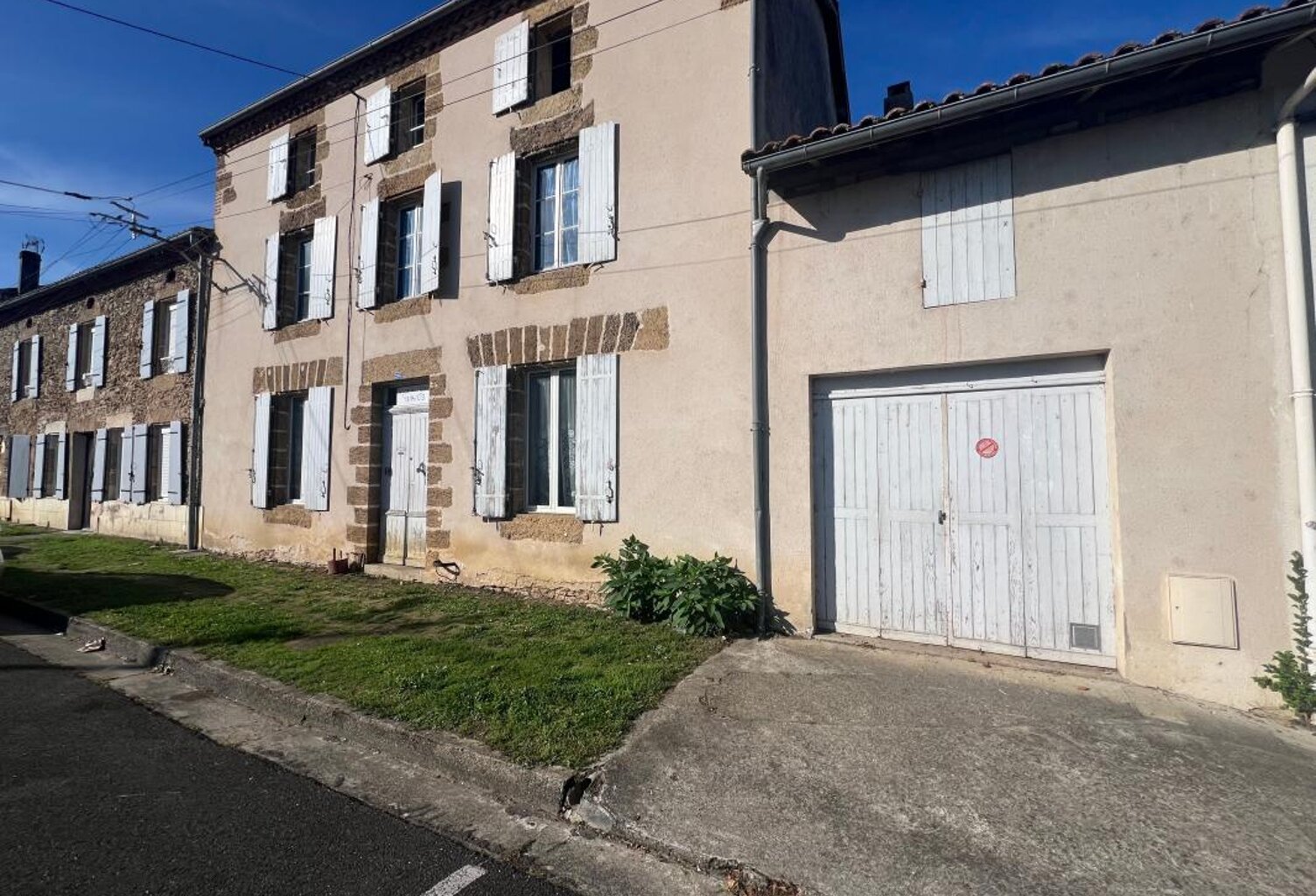 Maison À Vendre — photo 1