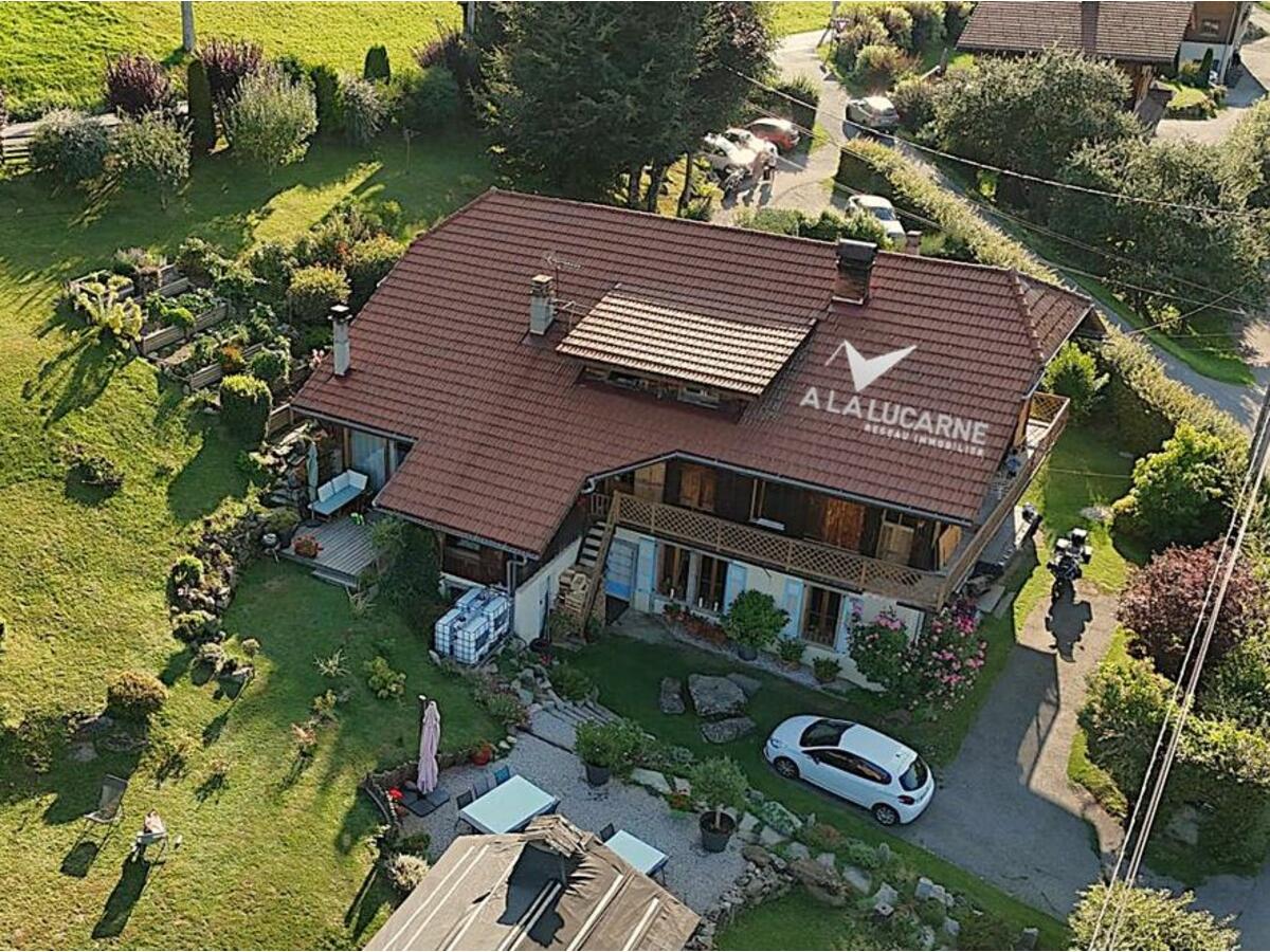 Villa / Maison  T14 à vendre Combloux 74920