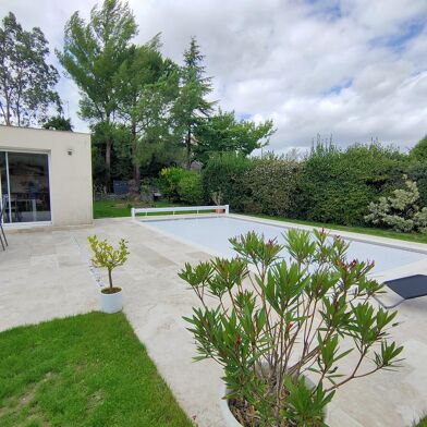 Maison 6 pièces 395000 €