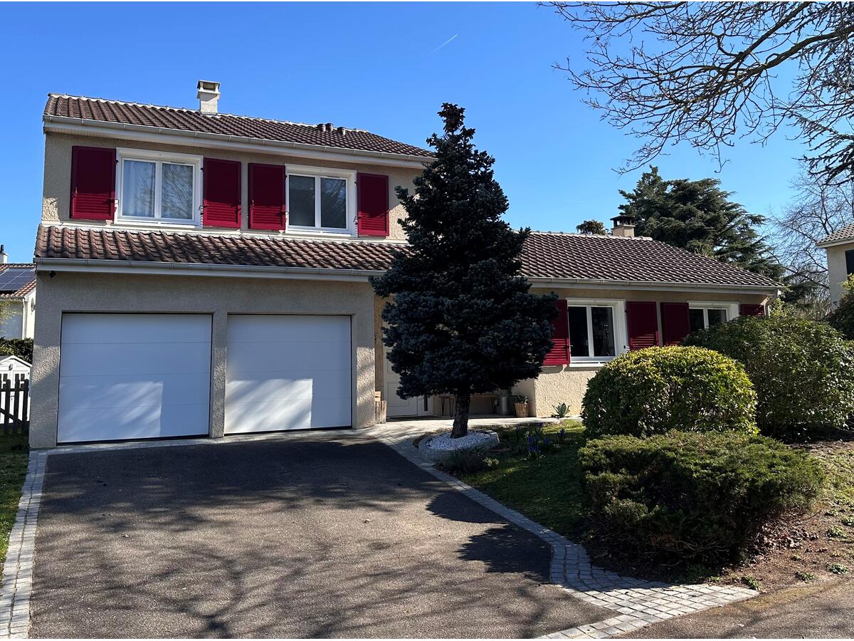 Villa / Maison  T6 à vendre Montesson 78360