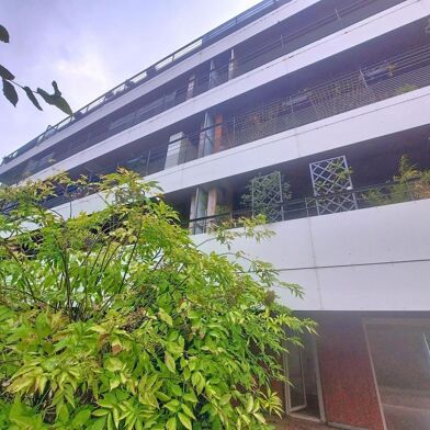 Appartement 4 pièces 213500 €