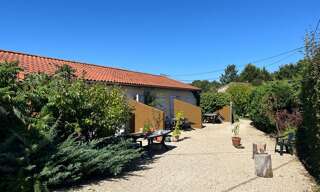 Immeuble  253 m² à vendre à Poitiers (86000)