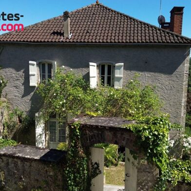 Maison 8 pièces 210000 €