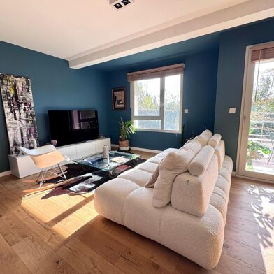 Appartement 3 pièces 286000 €