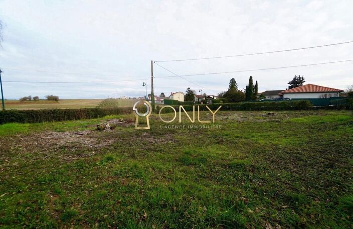 Terrain - Le Mas-Rillier - 881 m2 — photo 2
