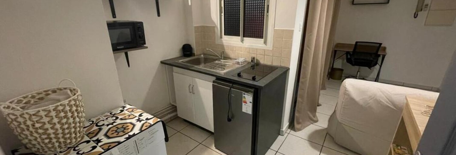 Appartement 1 Pièce 17 m² à louer à Saint-Denis (97400)