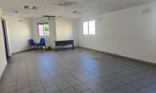 Commerce  470 m² à louer à Saint-Joseph (97480)