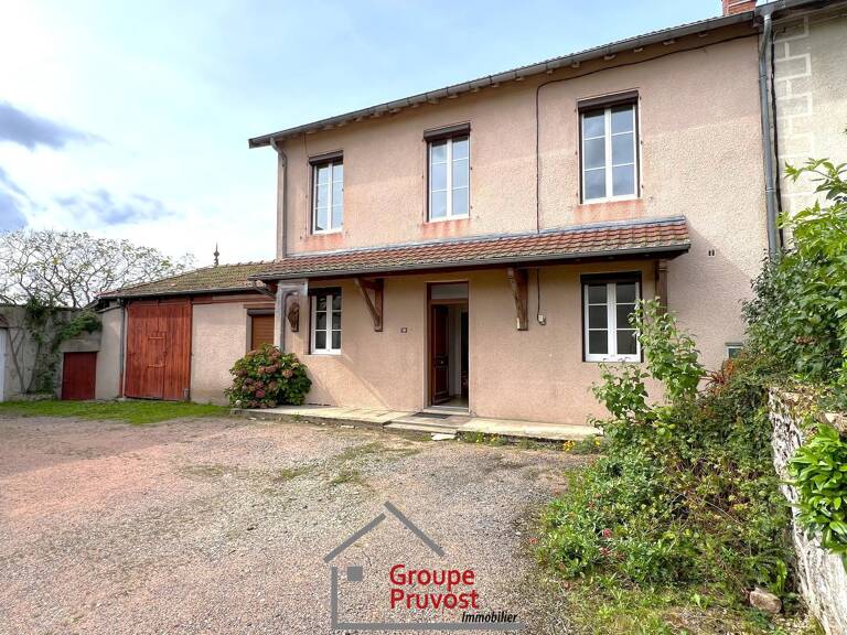 Maison de village avec jardin — photo 1