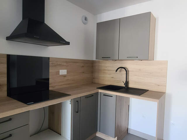 En vente à Nîmes (30) : appartement avec balcon 2 pièces — photo du bien