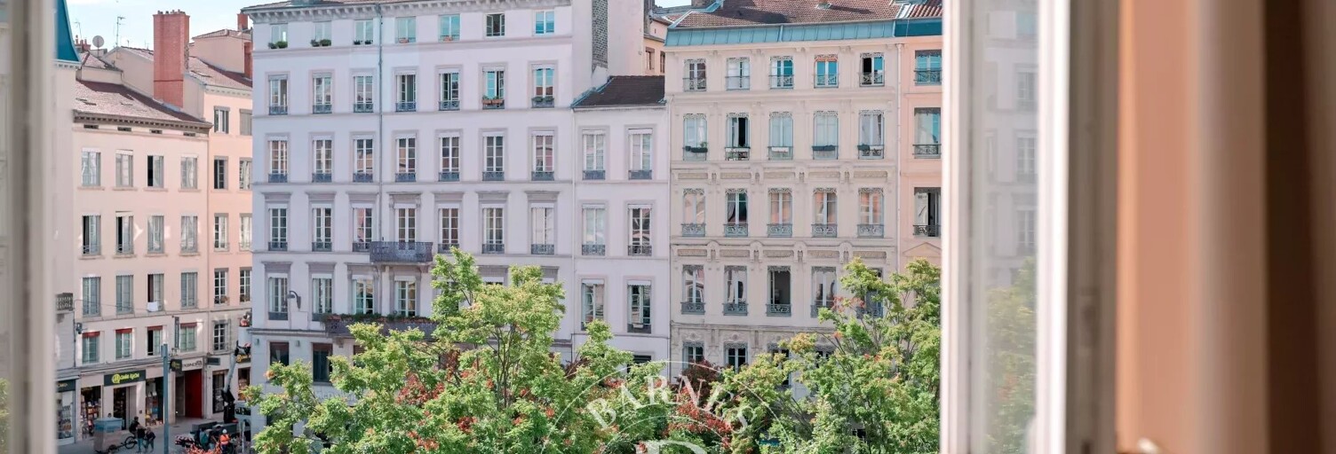 Appartement 4 Pièces 126 m² à louer à Lyon 2 (69002)