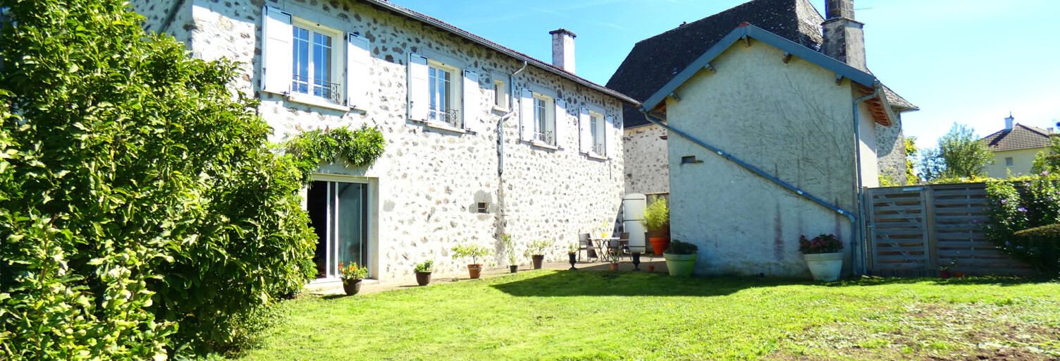 Maison 6 Pièces 240 m² à vendre à Naucelles (15250)