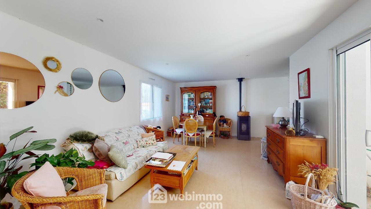 Photo Maison - 82m² - Saint-Hilaire-la-Forêt image 2/4