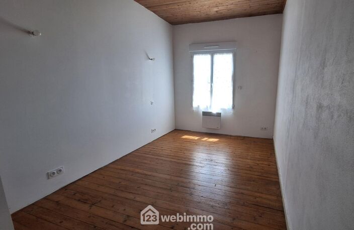 Maison - 68m² - Avrillé — photo 3