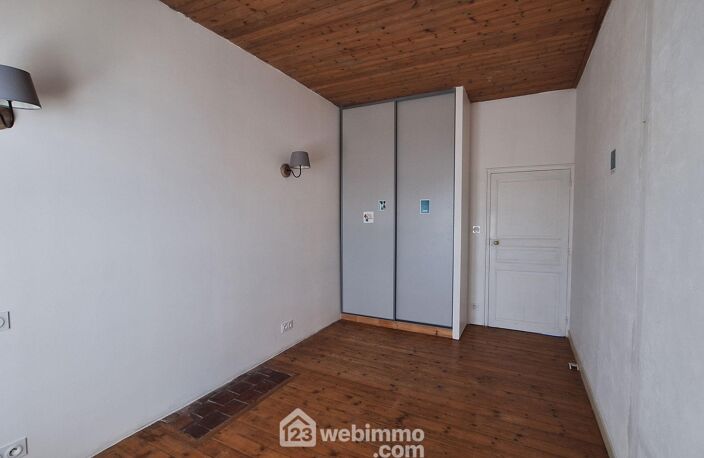 Maison - 68m² - Avrillé — photo 4