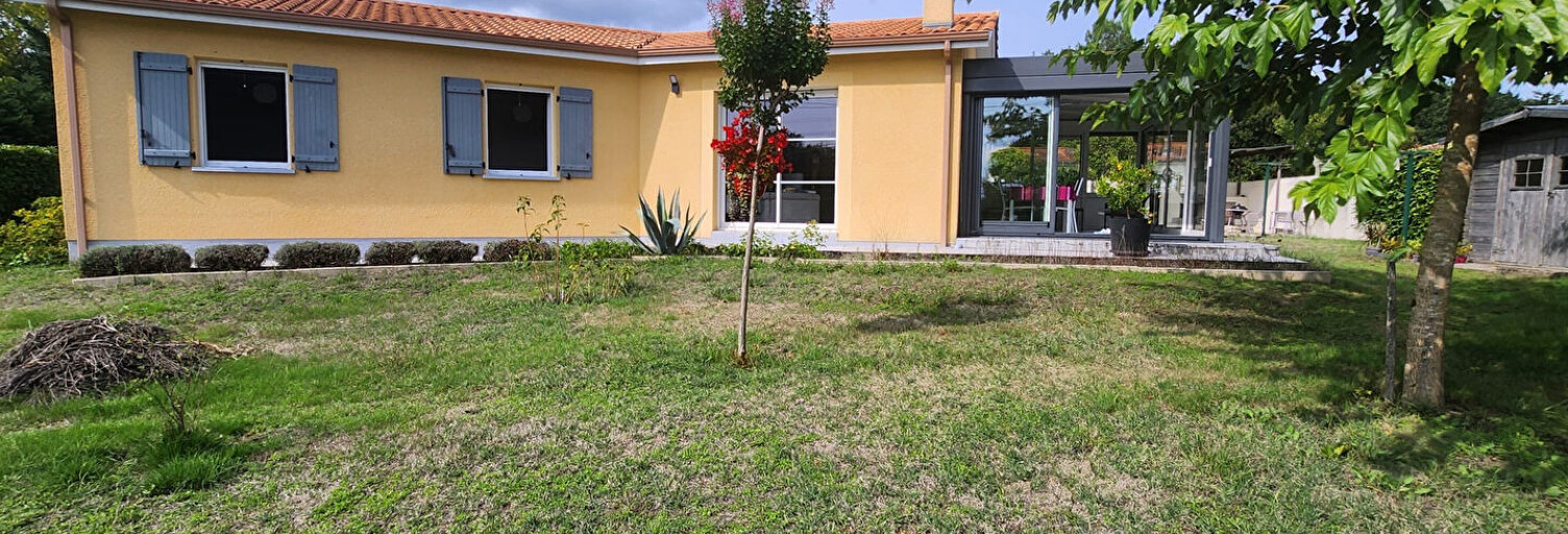 Maison 4 Pièces 102 m² à vendre à Pugnac (33710)