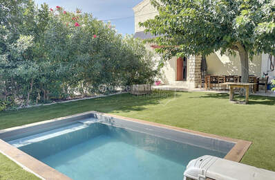 Villa de type 6 avec garage et piscine, au calme d'une impasse Marignane . — photo du bien