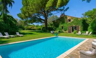 Maison 8 Pièces 202 m² à vendre à Mougins (06250)