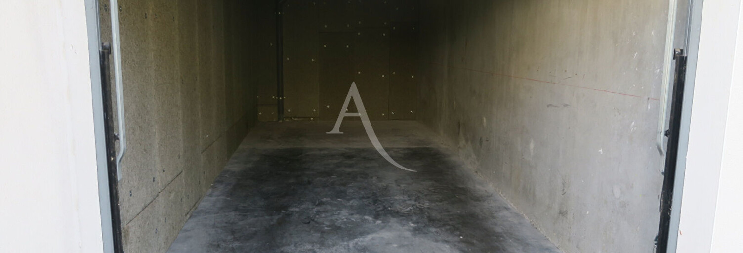 Garage  13 m² à louer à Frontignan (34110)