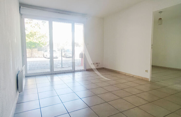 Frontignan - Appartement T2 de 35M² avec terrasse et stationnements — photo 2