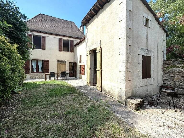 Charmante Maison en Pierre avec Jardin et Dépendances à Deux Pas du Centre-Ville de Buisson-de-Cadouin — photo 1