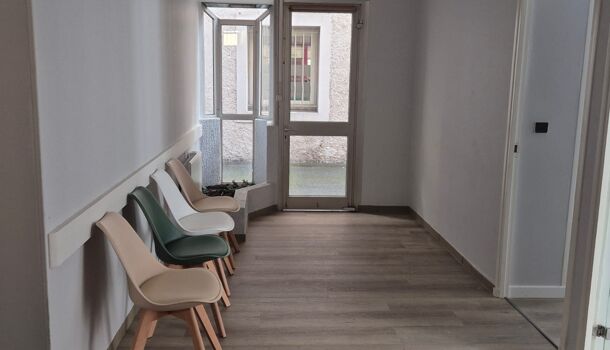 Local commercial  à louer Nay 64800