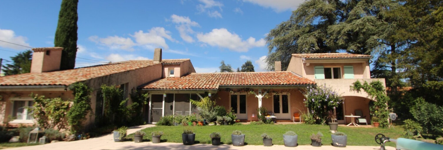 Maison 10 Pièces 230 m² à vendre à Romans-sur-Isère (26100)