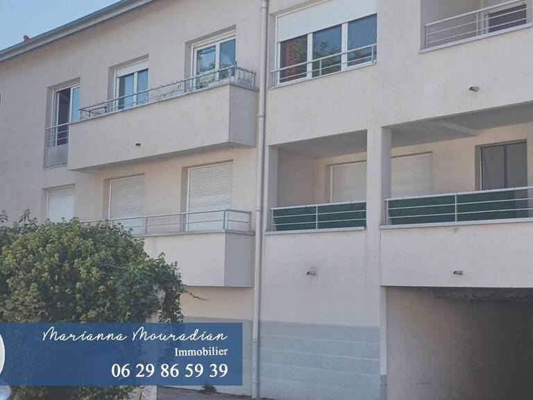 Appartement 3 pièces de 62 m² à LA VERPILLIERE (38290) — photo 1