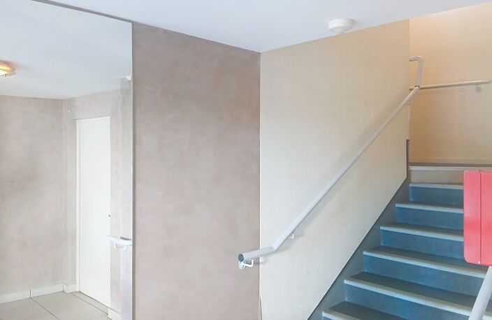 Appartement 3 pièces de 62 m² à LA VERPILLIERE (38290) — photo 2