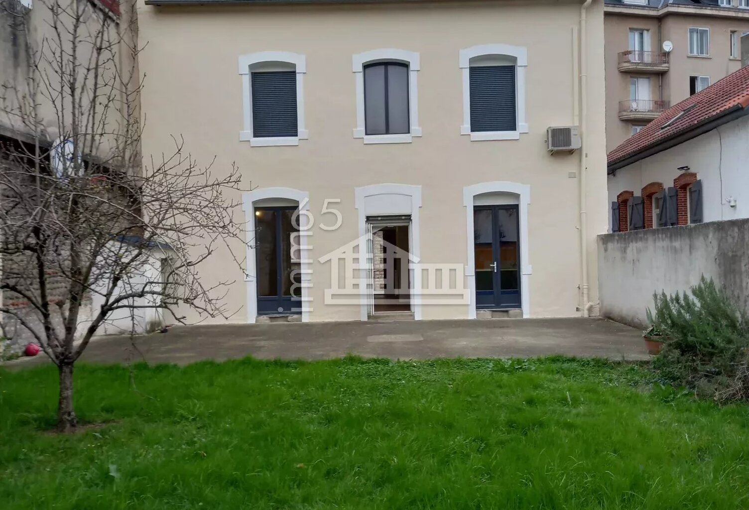 MAISON AVEC JARDIN et GARAGE TARBES — photo 1
