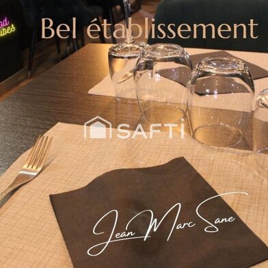 Commerce  115500 €