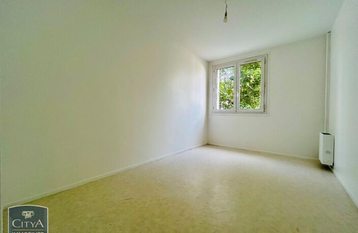 Vente appartement 3 pièces 63 m² Levroux (36110) — photo 5