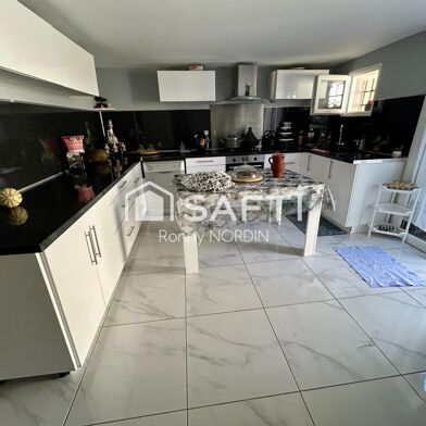 Maison 6 pièces 214000 €