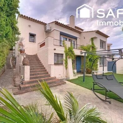 Maison 8 pièces 787500 €