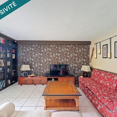 Appartement 4 pièces 190000 €