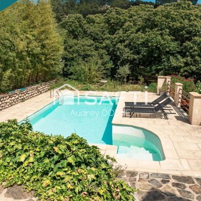 Maison 13 pièces 495000 €