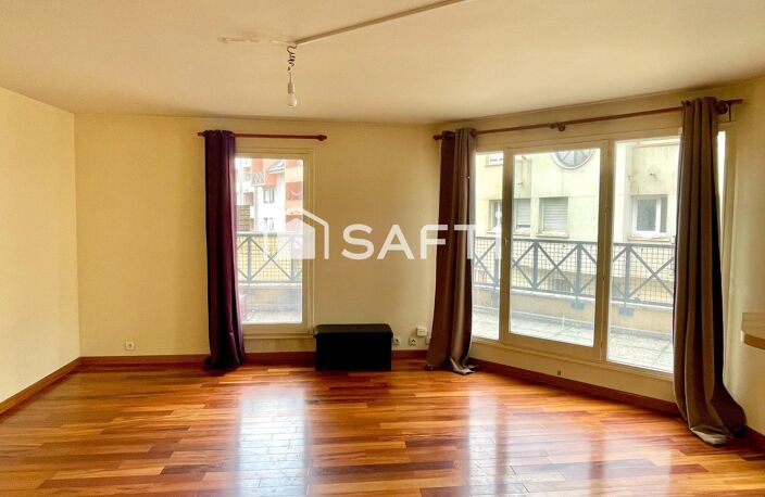 Lumineux T4 de 87 m² avec balcon et parking — photo 3