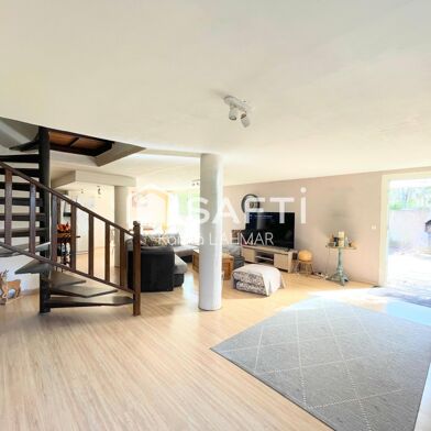 Maison 5 pièces 405000 €