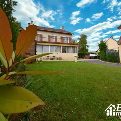 Maison 8 pièces 579600 €