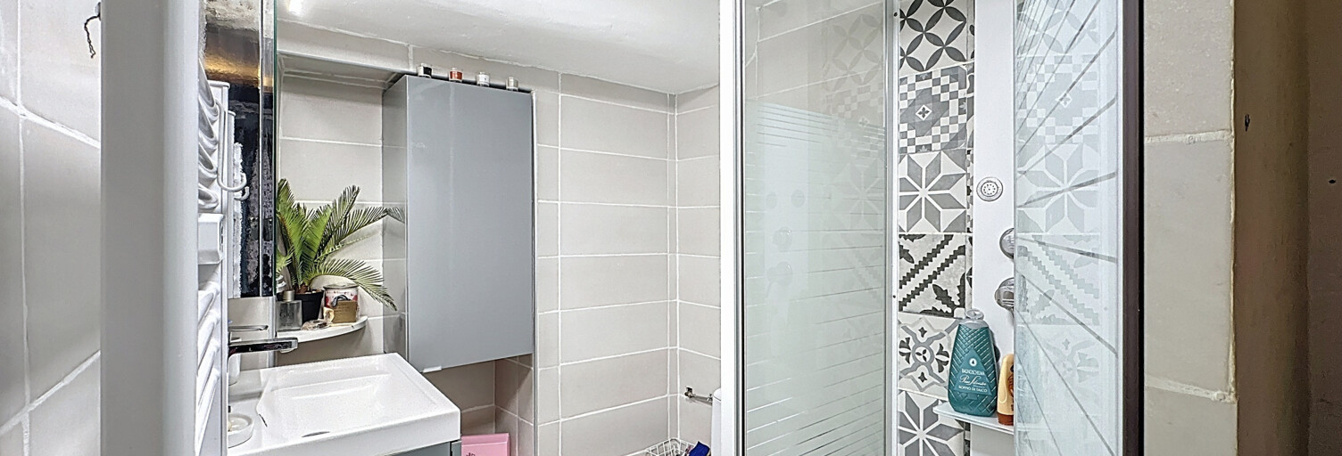 Appartement 5 Pièces 114 m² à vendre à Castellar (06500)