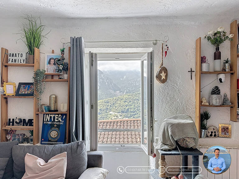 CASTELLAR VILLAGE - Maison de village 5P TRIPLEX traversant — photo 1