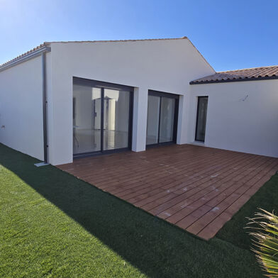 Maison 5 pièces 332800 €